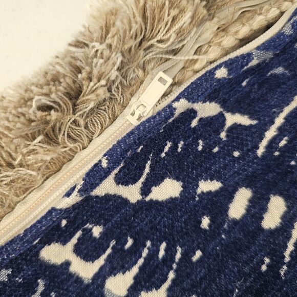 Frontgate Outdoor Patio Animal‎ Print Blue Fringe Pillow Cover 20x20 Set of 2 - Picture 6 of 7